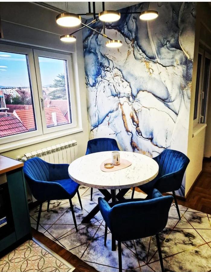 Gold Lux Apartment Cacak Ngoại thất bức ảnh