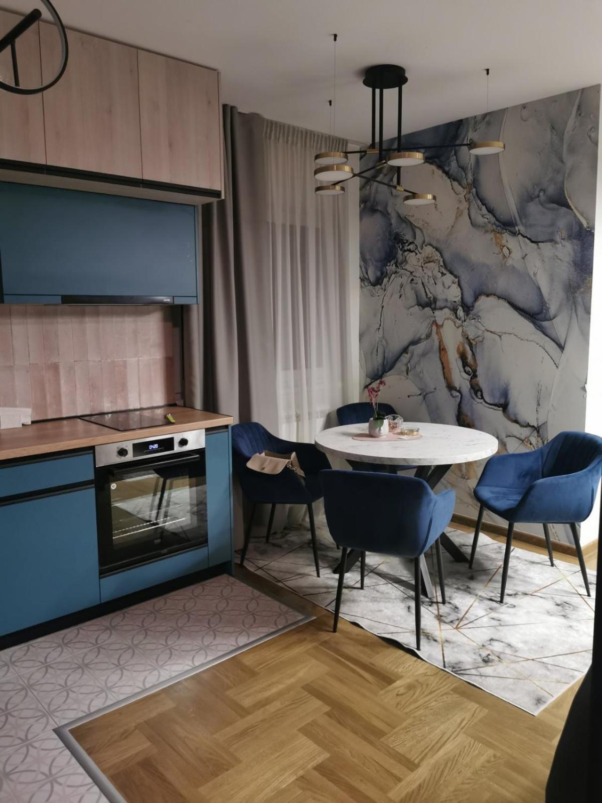 Gold Lux Apartment Cacak Ngoại thất bức ảnh